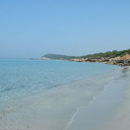 B&B Gli Ulivi SantʼAnna Arresi Dış mekan fotoğraf