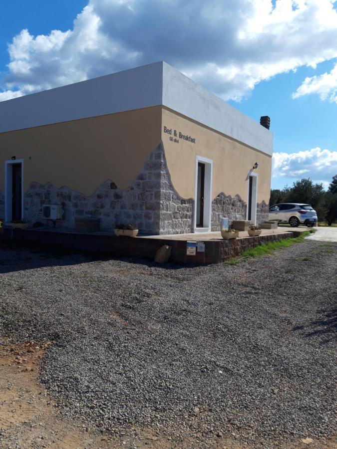 B&B Gli Ulivi SantʼAnna Arresi Dış mekan fotoğraf