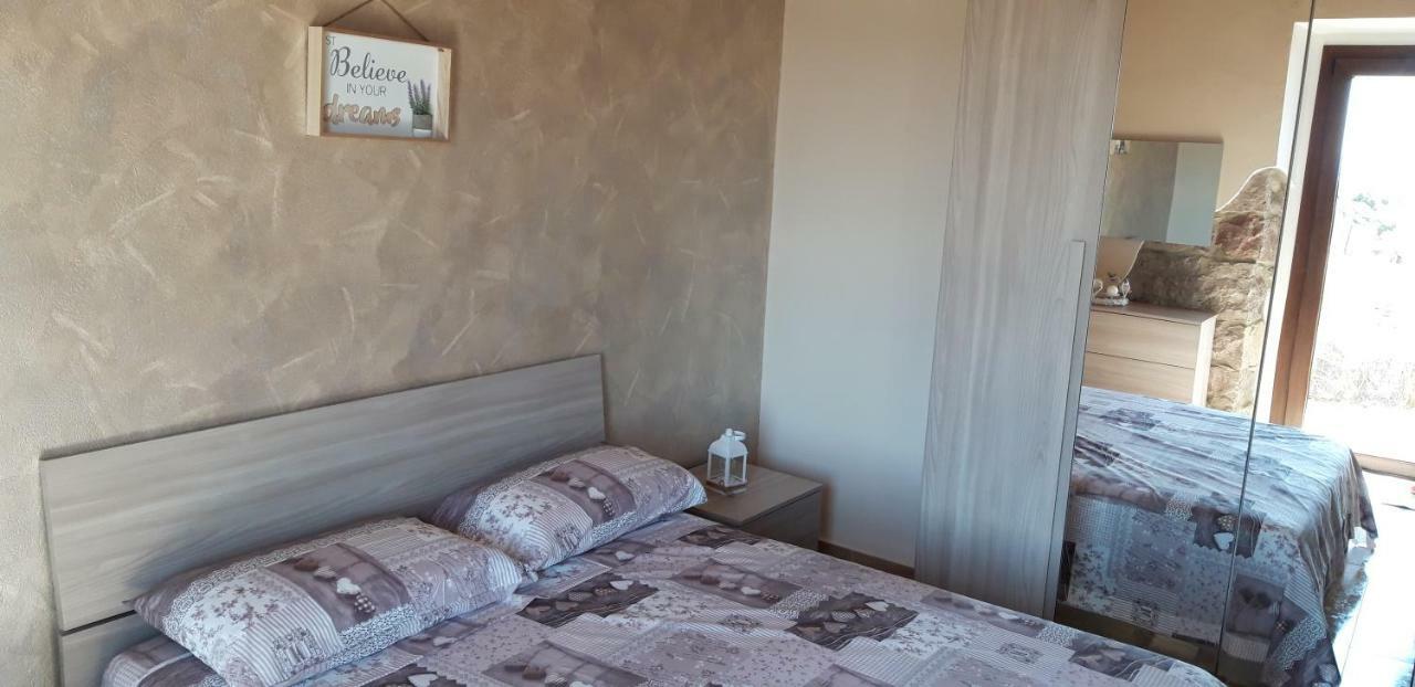 B&B Gli Ulivi SantʼAnna Arresi Dış mekan fotoğraf