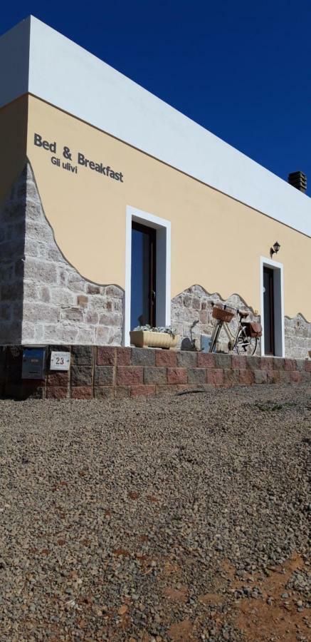 B&B Gli Ulivi SantʼAnna Arresi Dış mekan fotoğraf